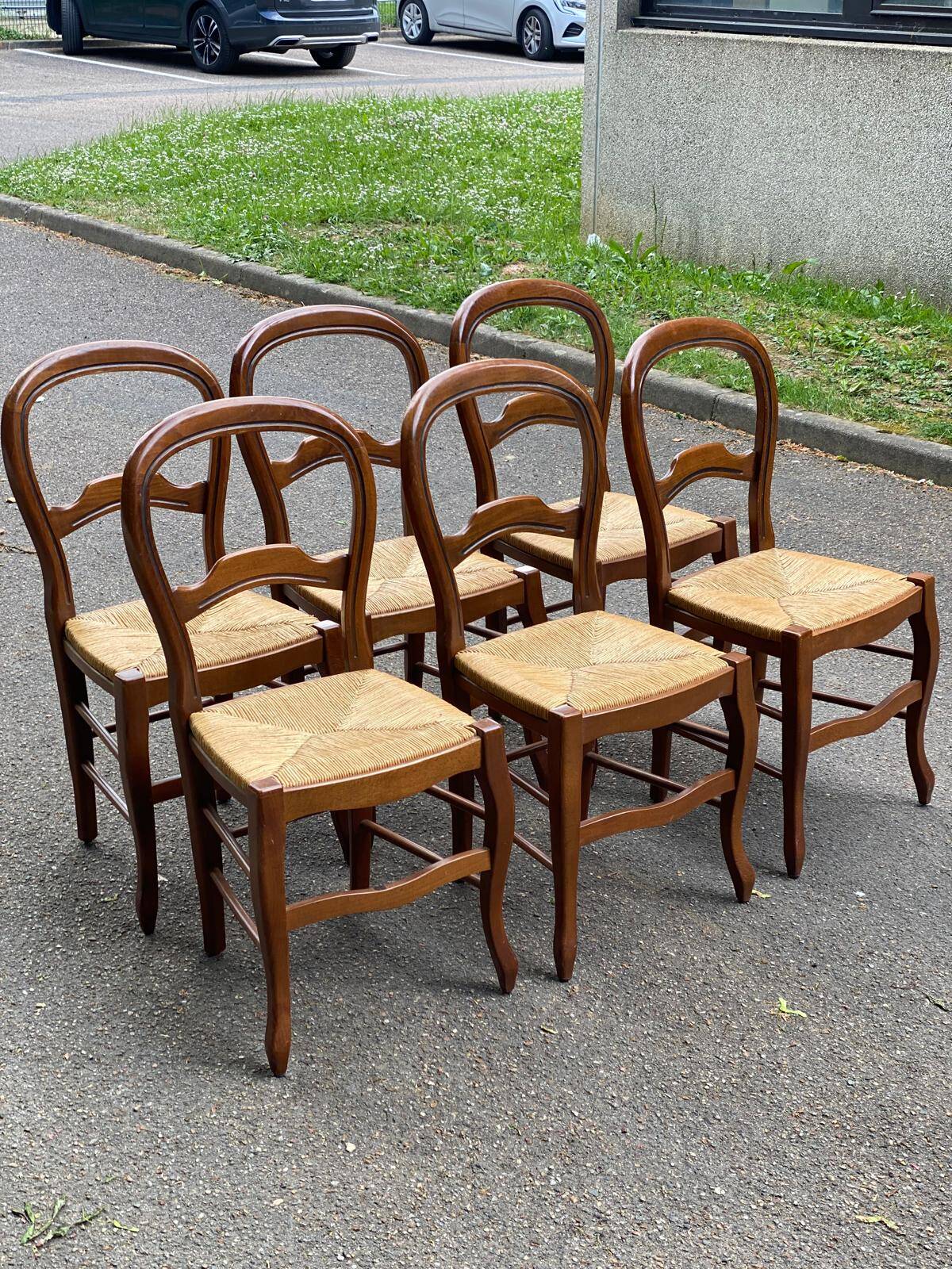 6 Louis Philippe chairs in solid wood and straw