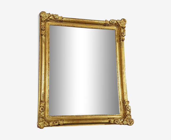 Miroir dans un bel encadrement XIXe siècle bois et stuc doré 39x32 cm