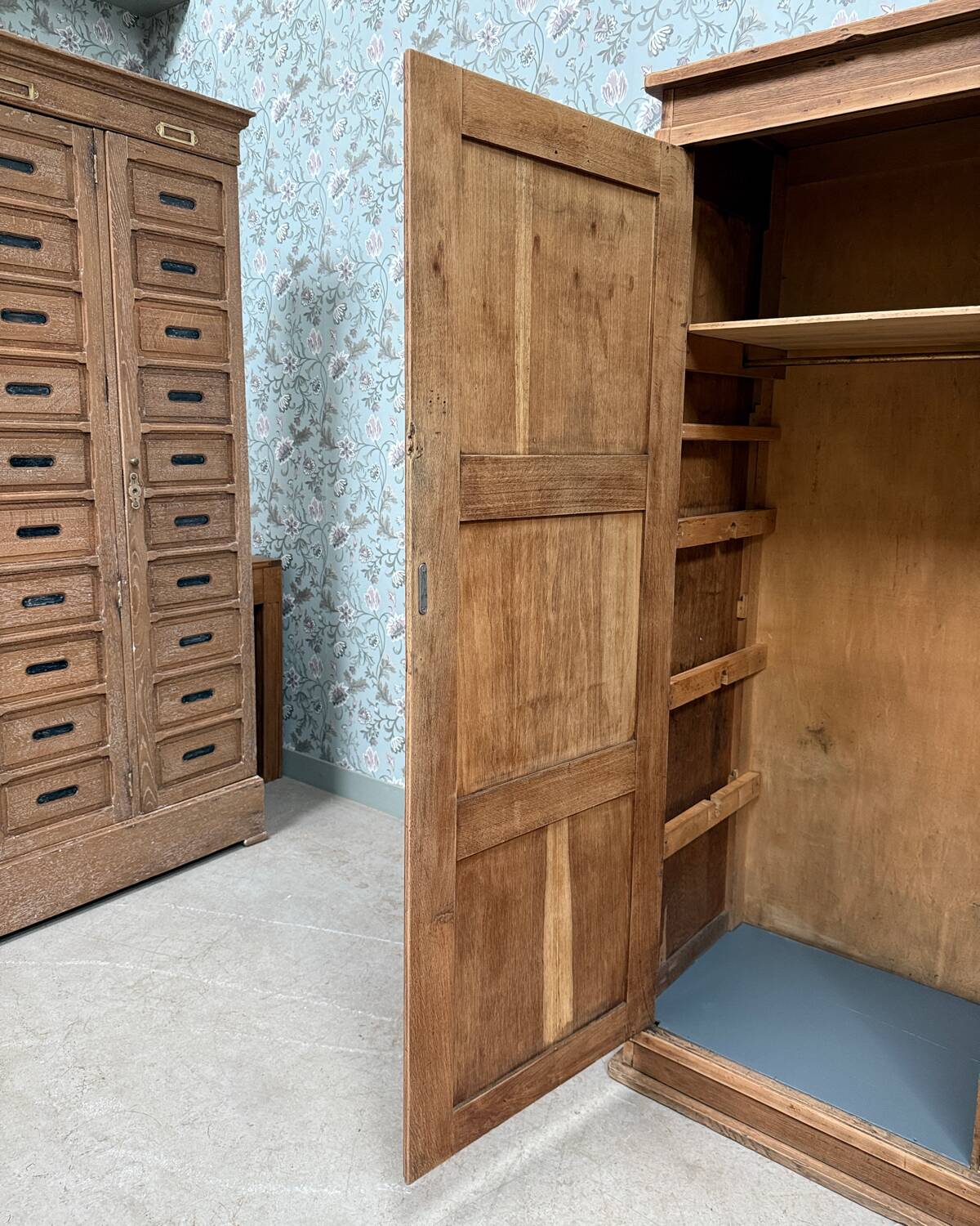 Parisian wardrobe (renovated)
