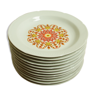 12 vintage hollow plates made of Vierzon porcelain