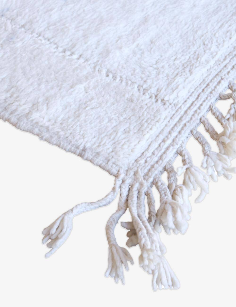 Beni Ouarain White Rug - 340 x 241 cm
