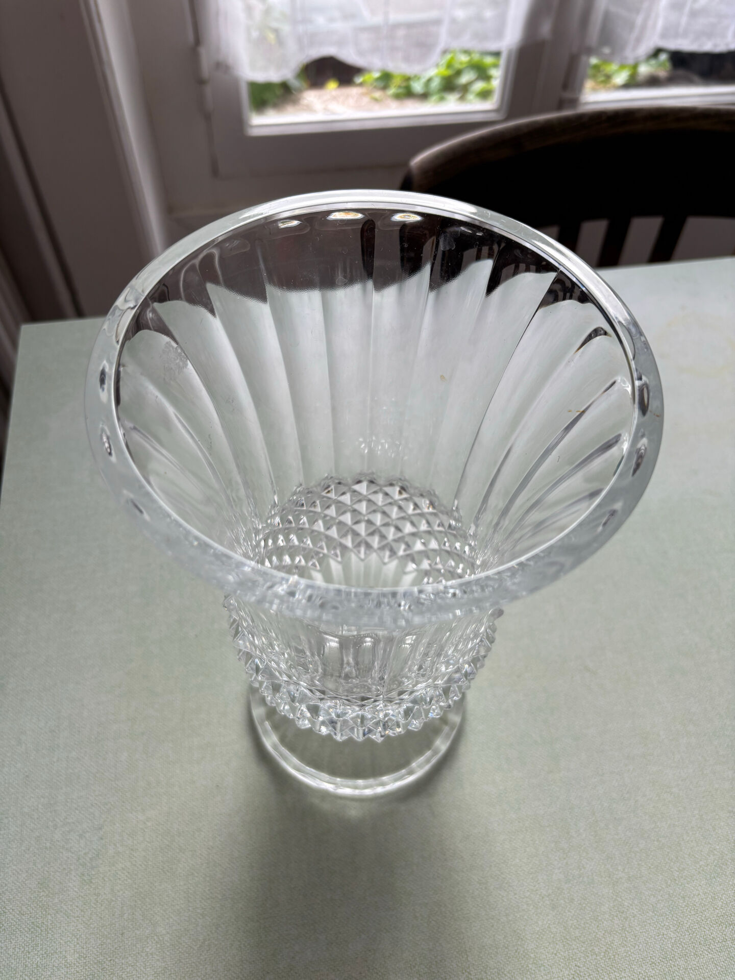 Crystal vase from Arques