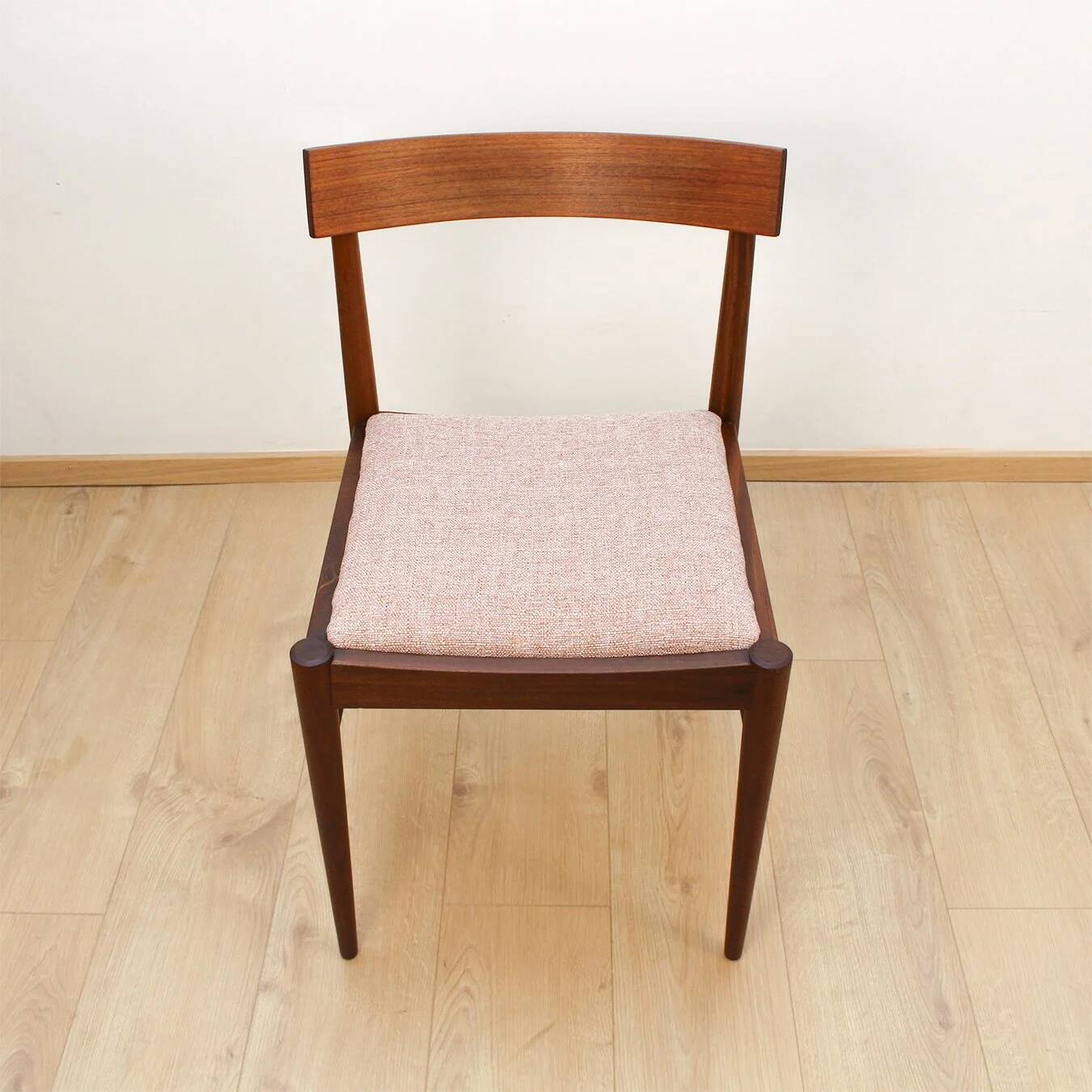 Set of 2 teak chairs by Wiesner-Hager.