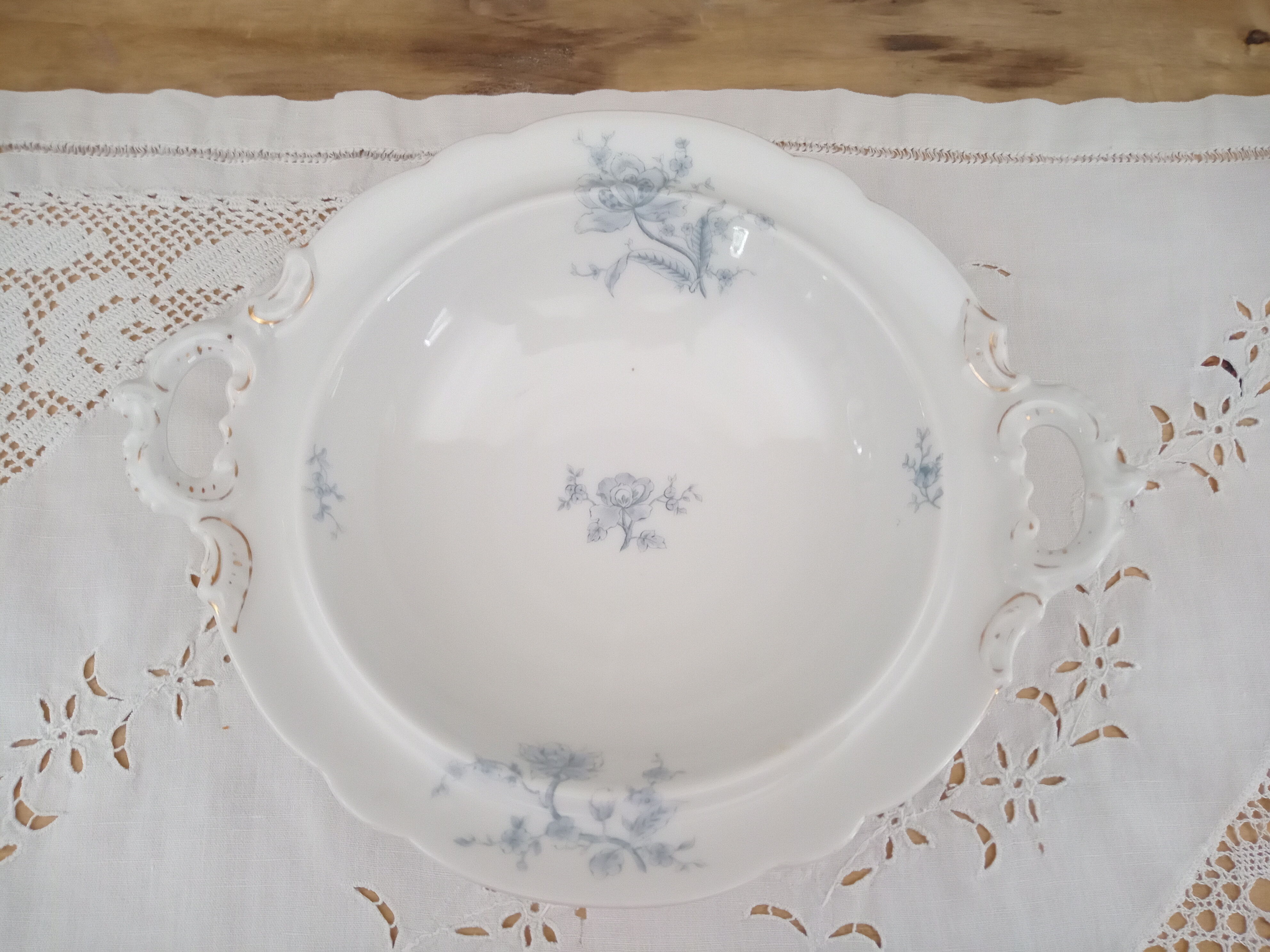 Compotier on porcelain pedestal decoration pale blue flowers