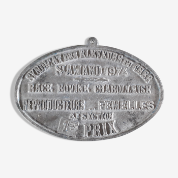 Cattle contest plate