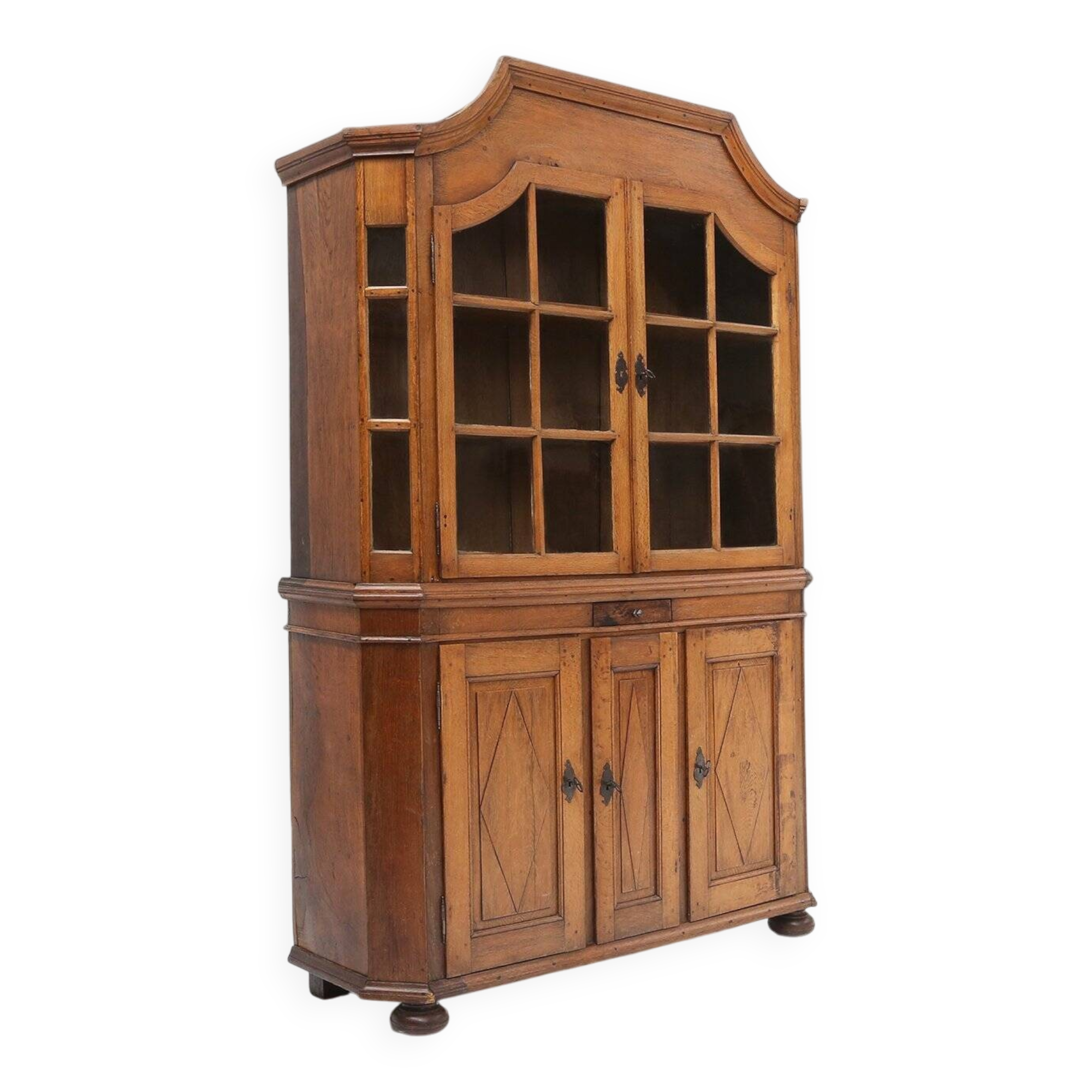 Early 18th Century Vitrine Cabinet in oak, Germany