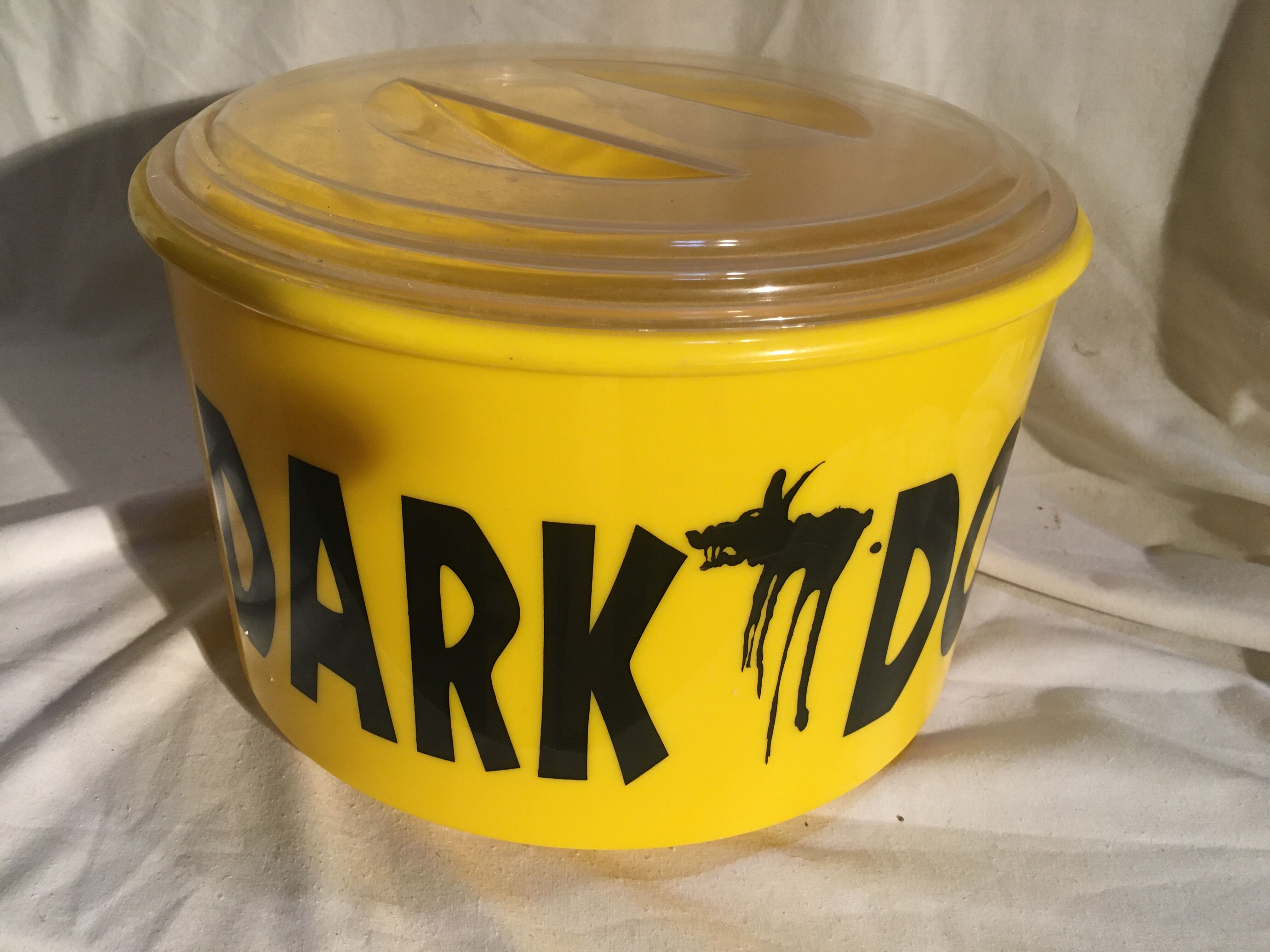 Advertising ice cube tray "Dark Dog"