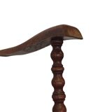 Fauteuil Art Déco en chêne tressé, design minimaliste.