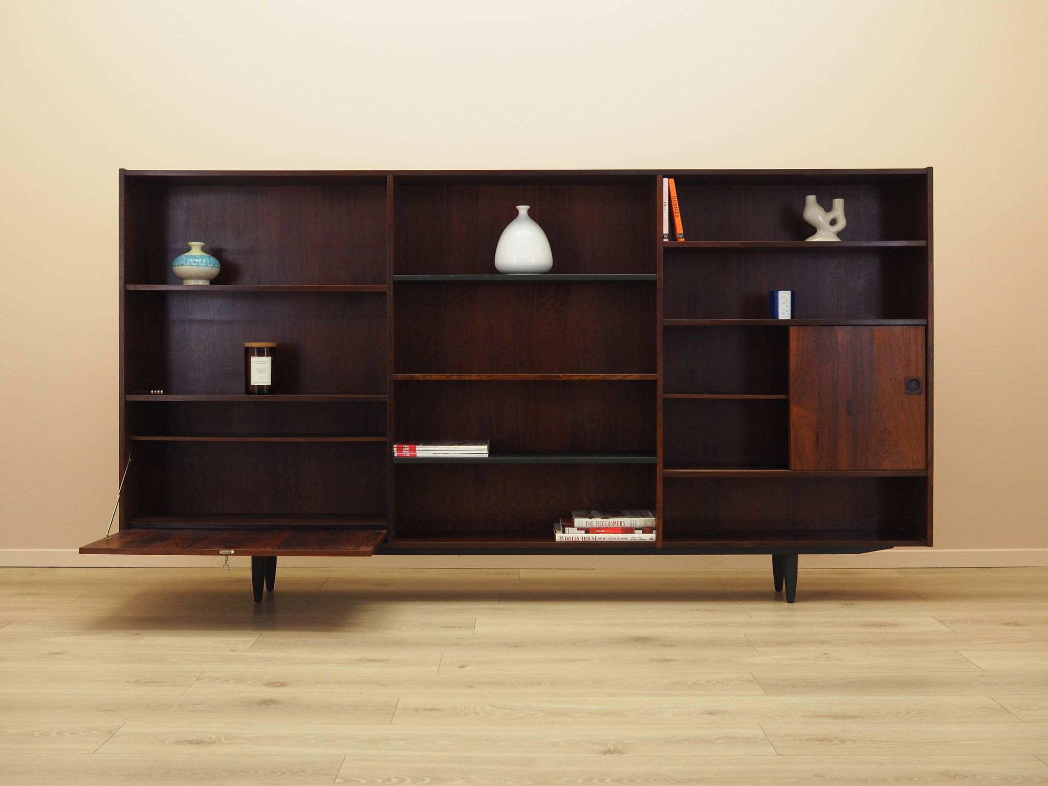 Rosewood bookcase, Danish design, 1970s, manufactured by Farsø Møbelfabrik