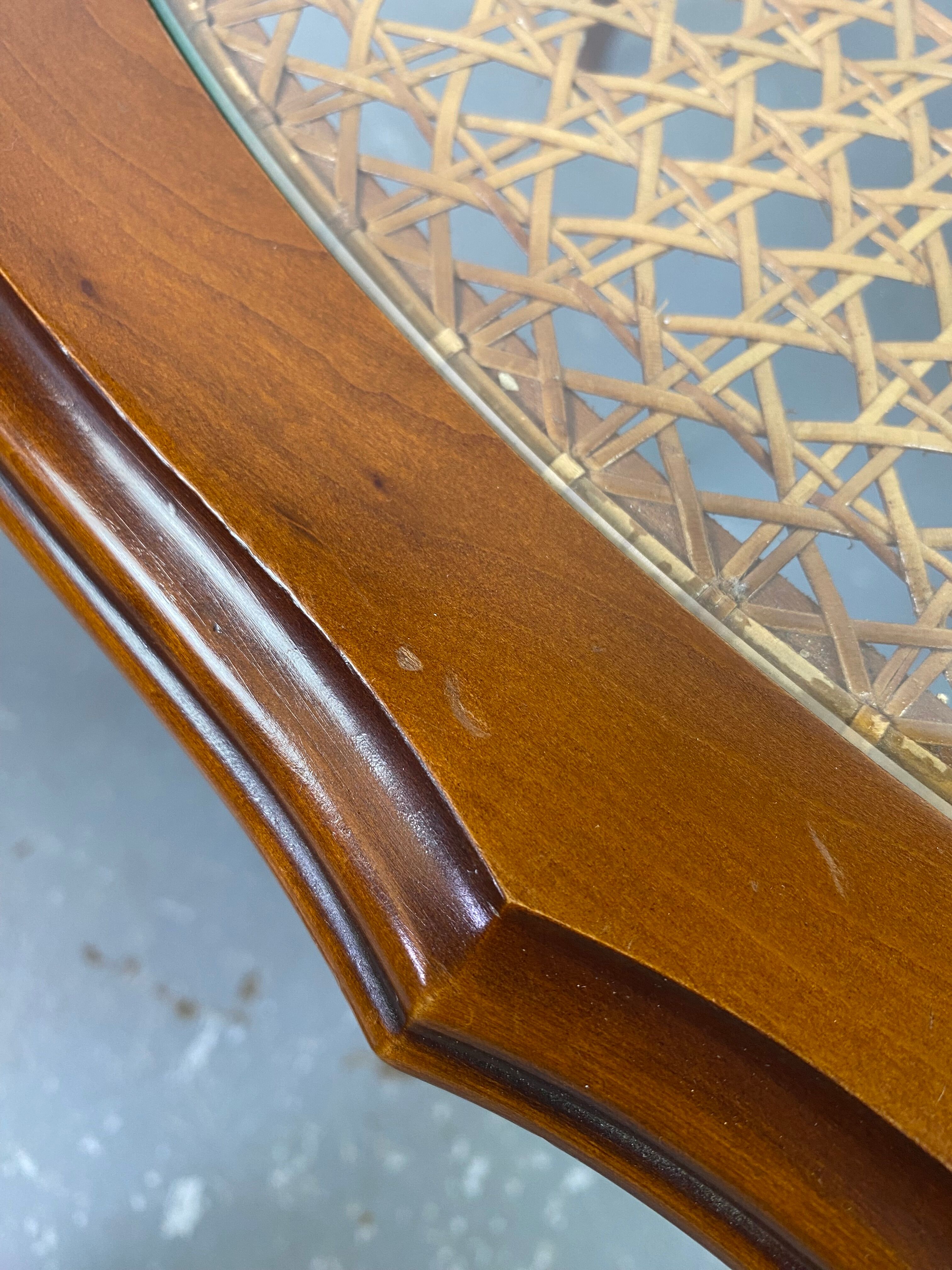 Chippendale Coffee Table in Wood, Canning and Glass