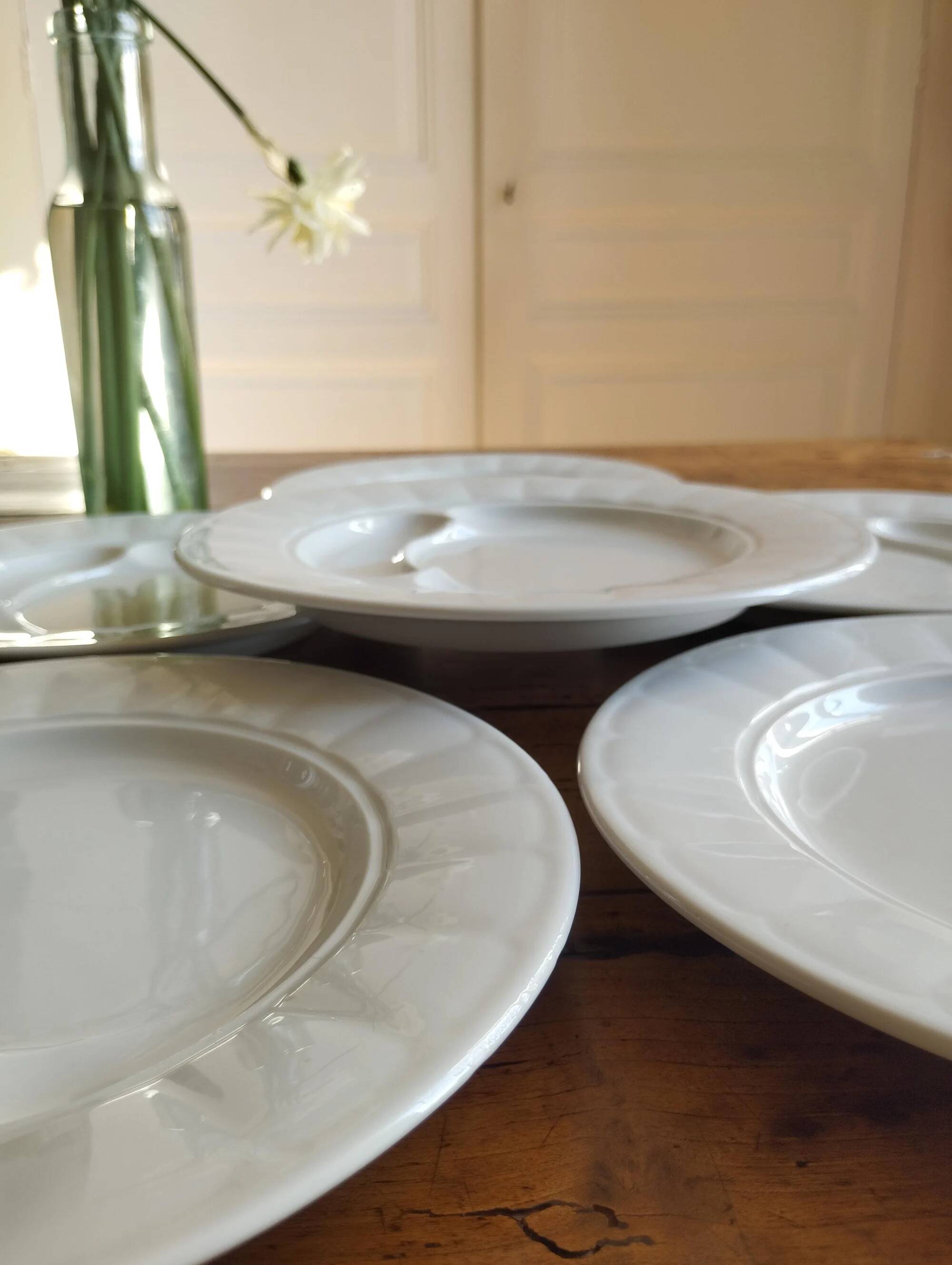 6 artichoke plates in Pillivuyt porcelain