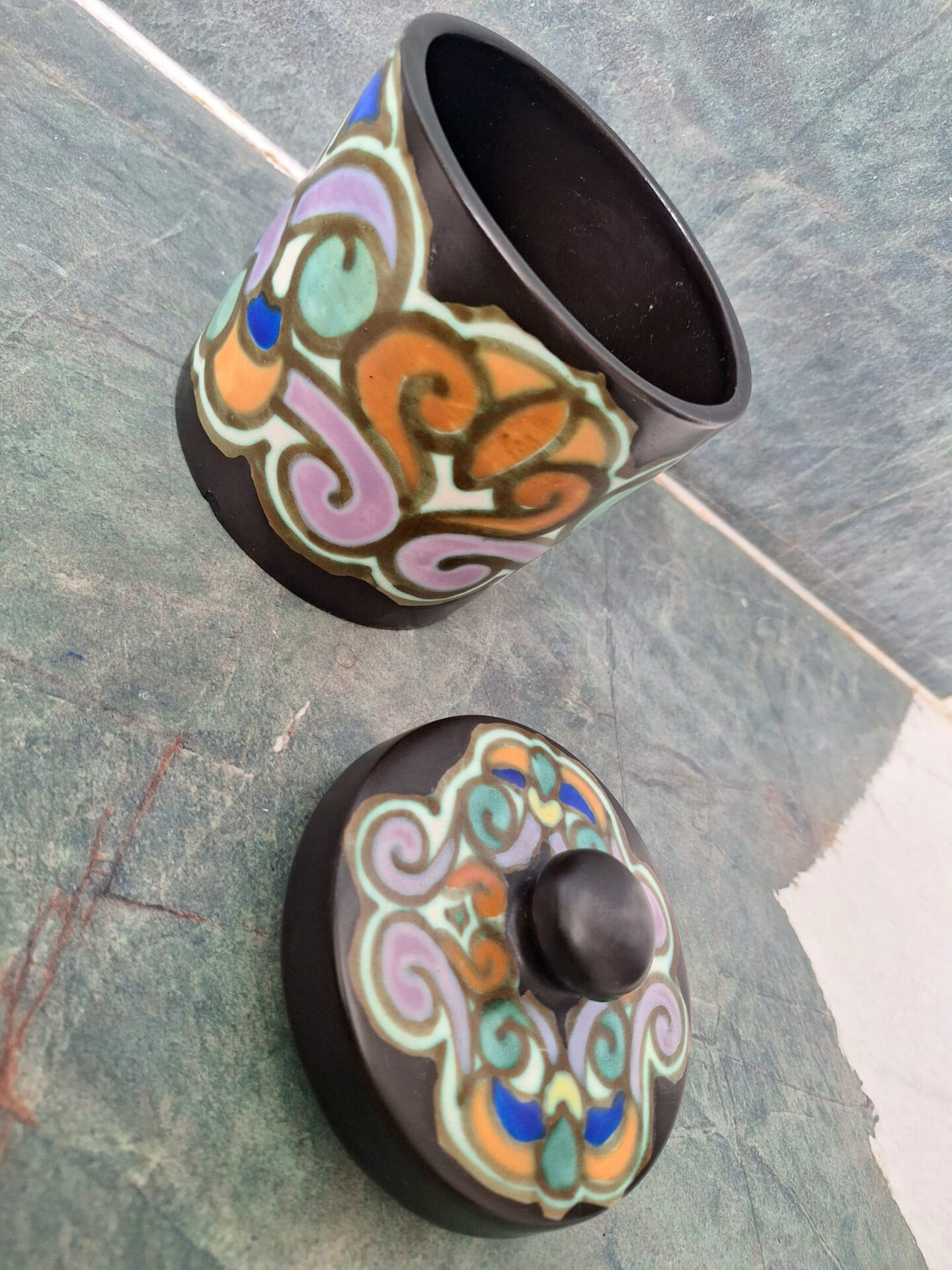 The Montoise Ceramics set of 5 art deco ceramic pieces.