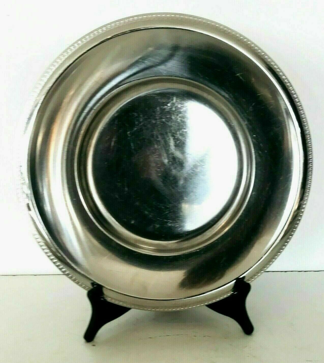 Lot of four dishes and two silver metal steels Maison Royal BB France