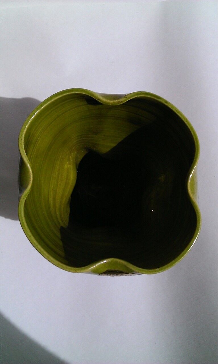 Vase enamaux olive green Vallauris