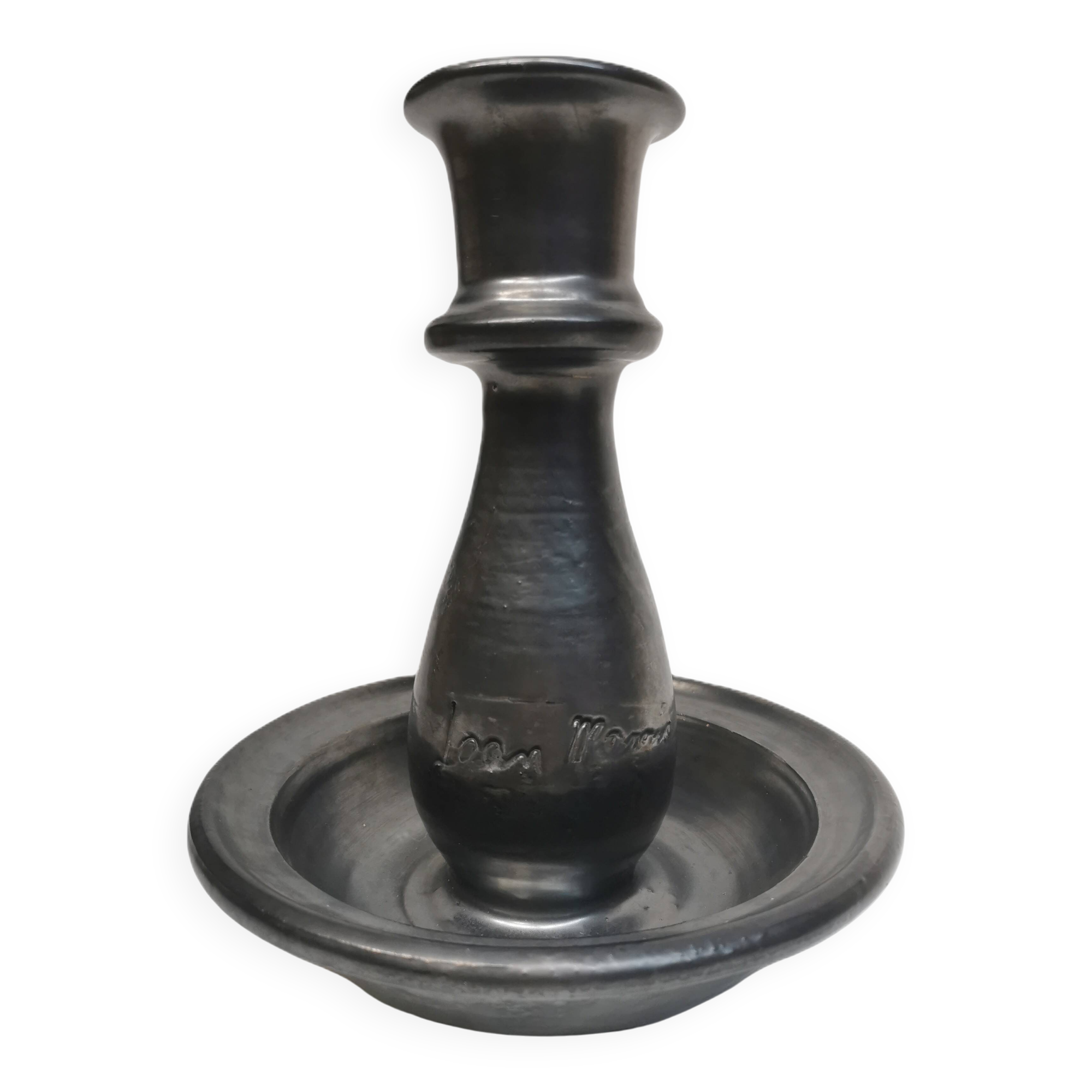 Grand bougeoir, vase . céramique signée jean marais