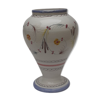 Vase in earthenware