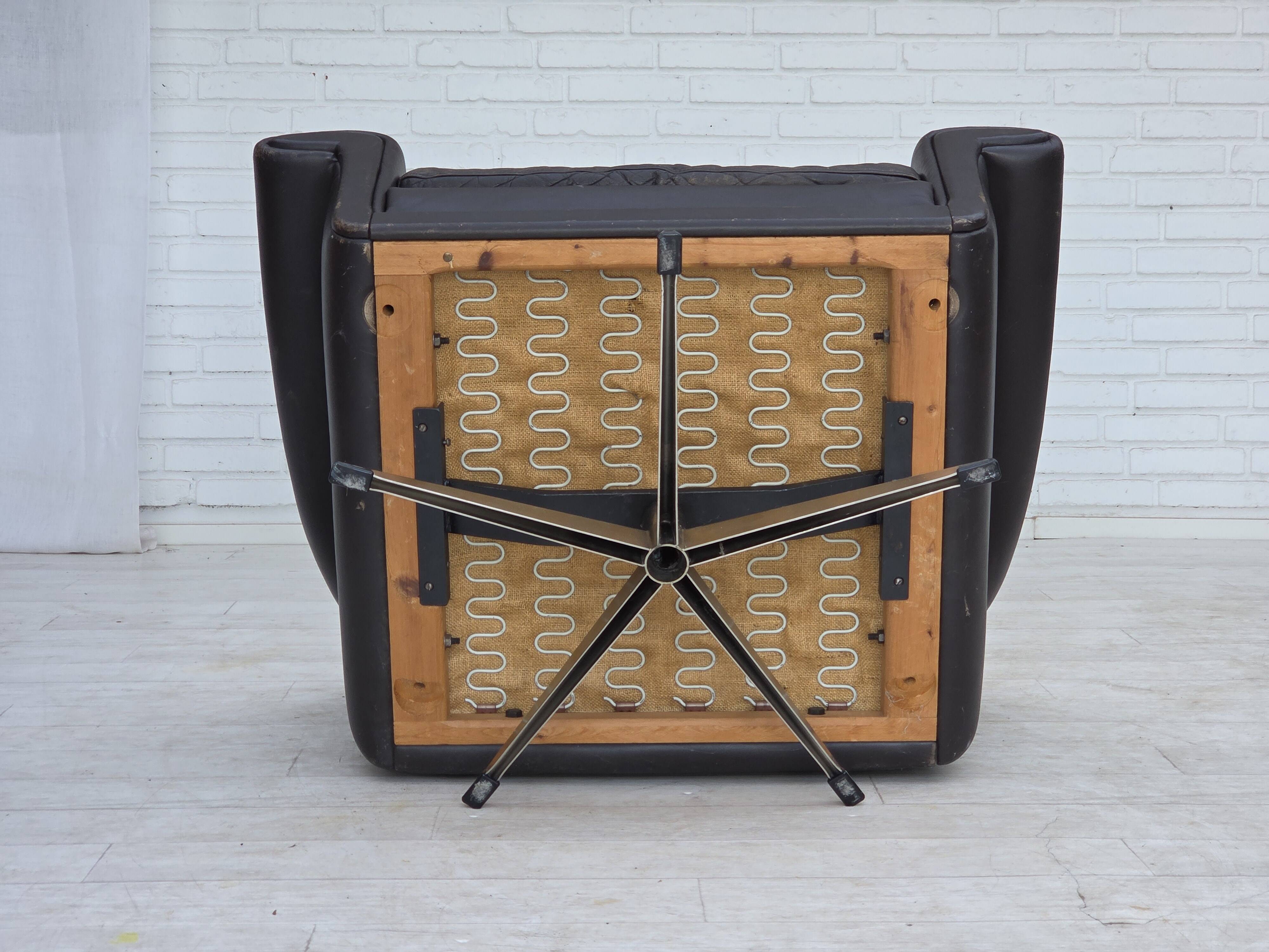 1960s, Danish swivel armchair by Aage Christensen, leather.