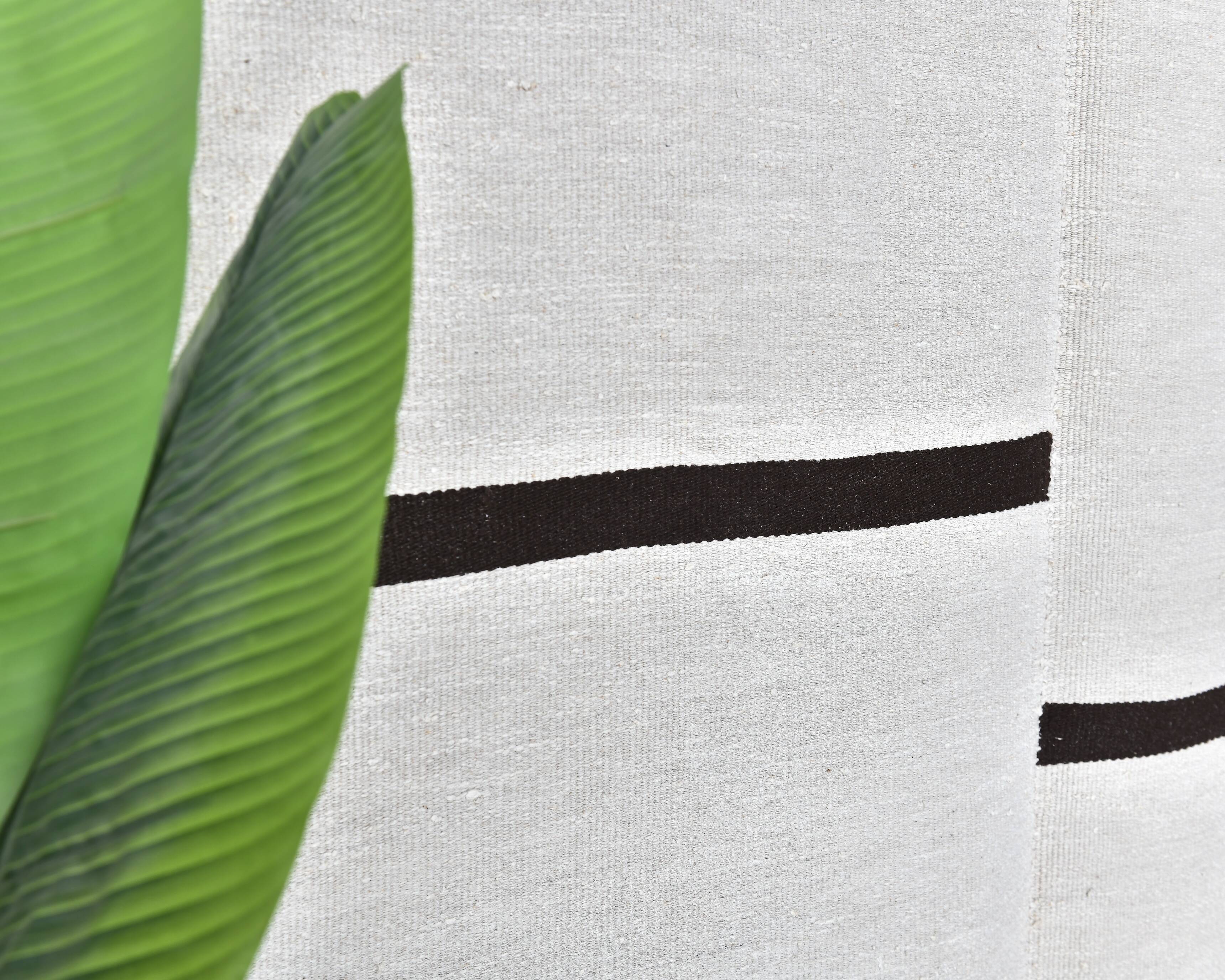 5x7 White Black Striped Turkish Vintage Rug 143x199Cm