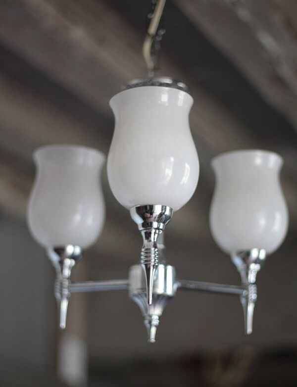 Suspension opaline vintage, lustre 3 feux globe opaline blanc