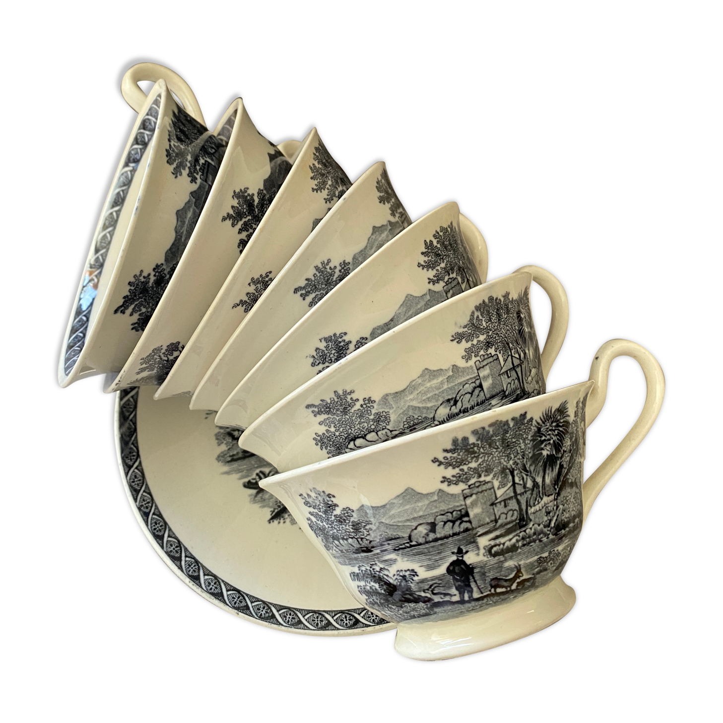 7 tea cups and 7 sub-cups in Wedgwood porcelain model "Lugano"
