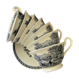 7 tasses à thé et 7 sous-tasses en porcelaine Wedgwood modèle "Lugano"