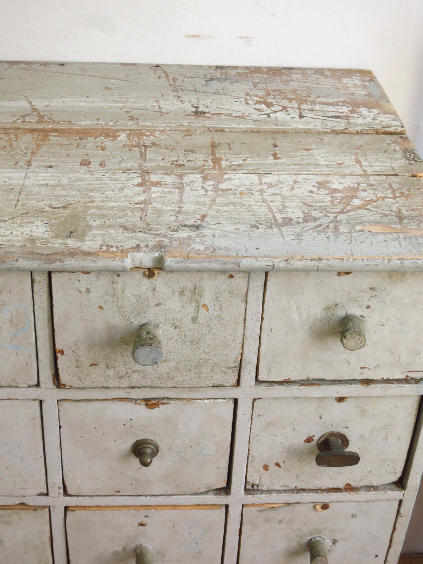 Former furniture business to 30 drawers