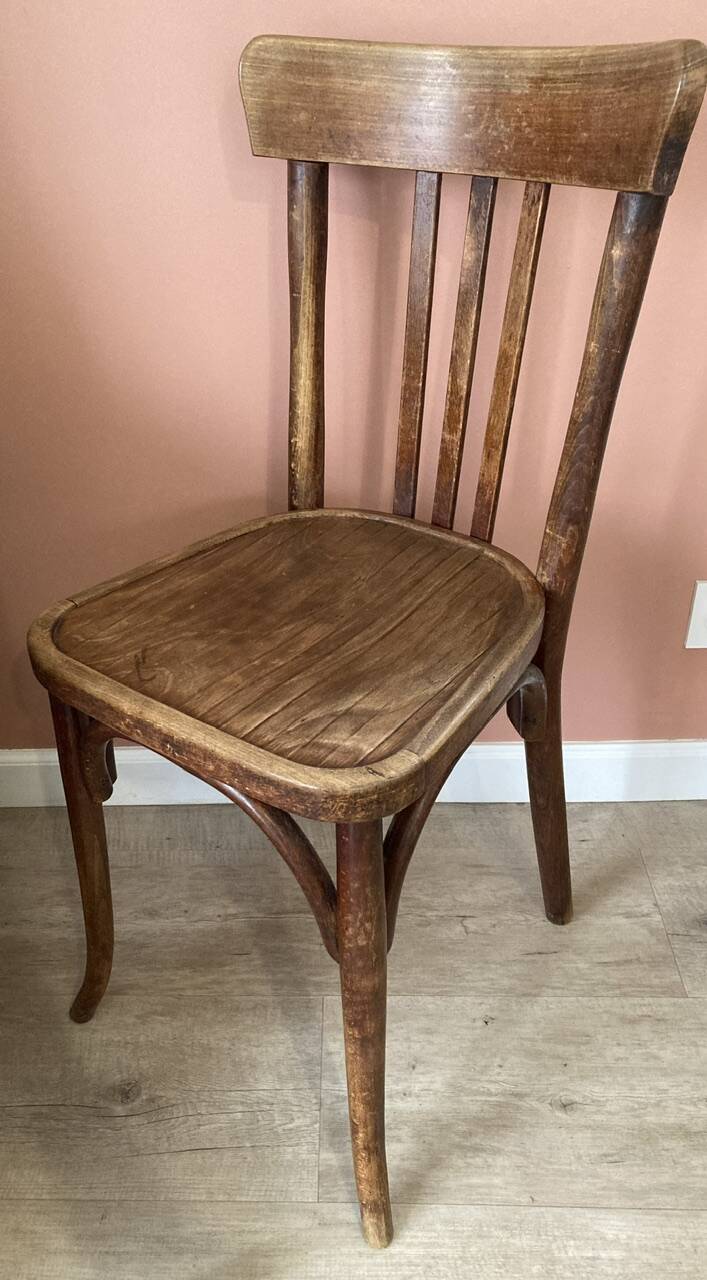 Lot de 3 chaises bistrots anciennes