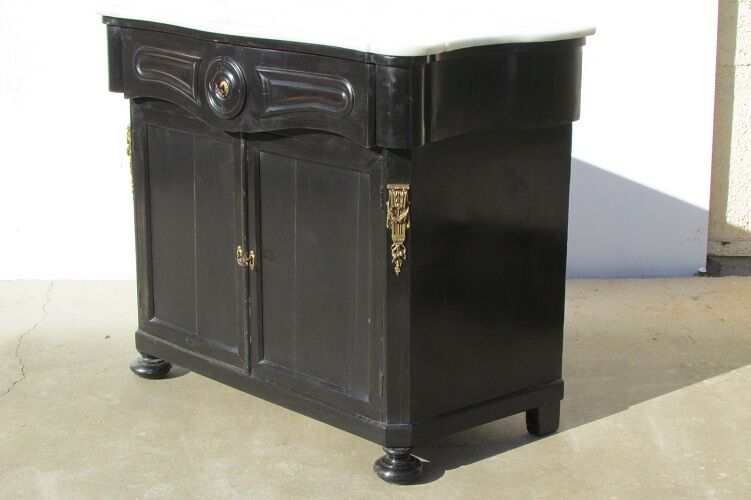 Napoleon III blackened wooden buffet