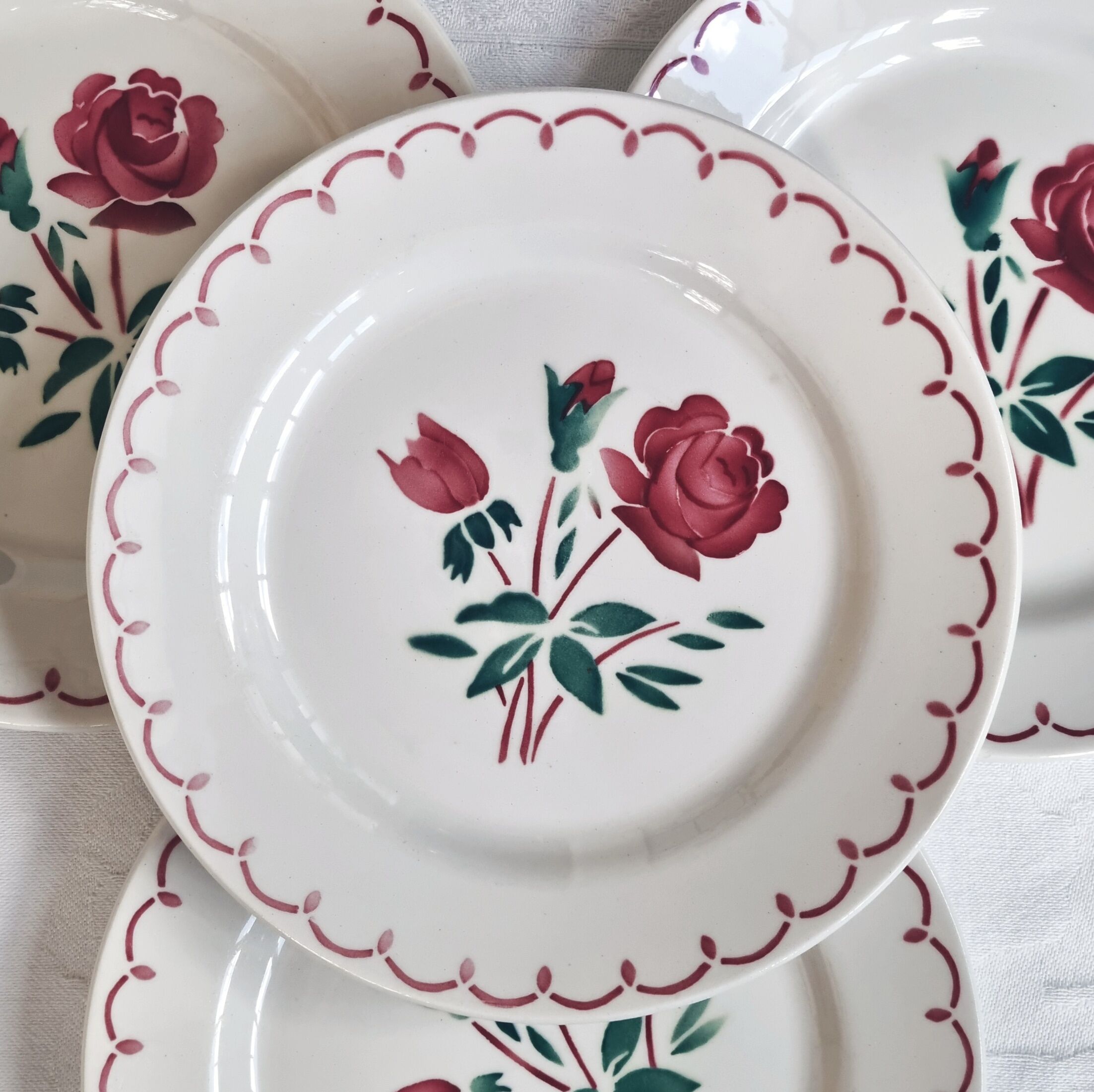 Set of 4 plates with badonviller sweets