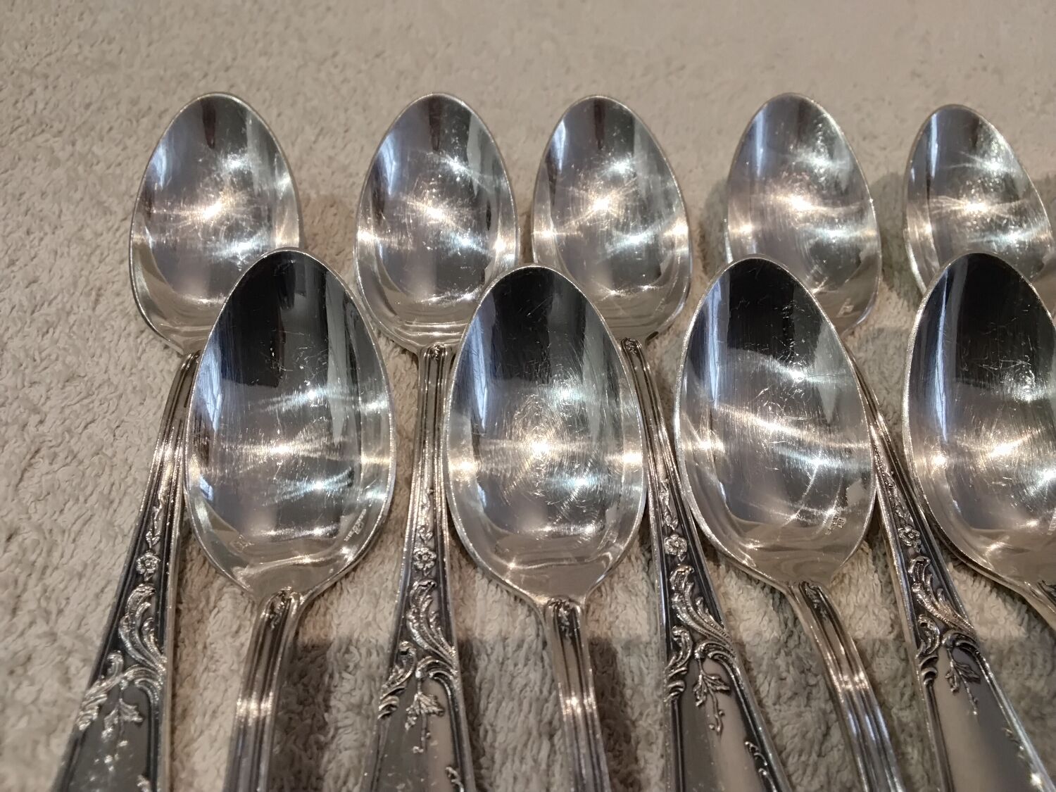 12 silver-plated metal teaspoons, Ercuis silversmith, Louis XV 29