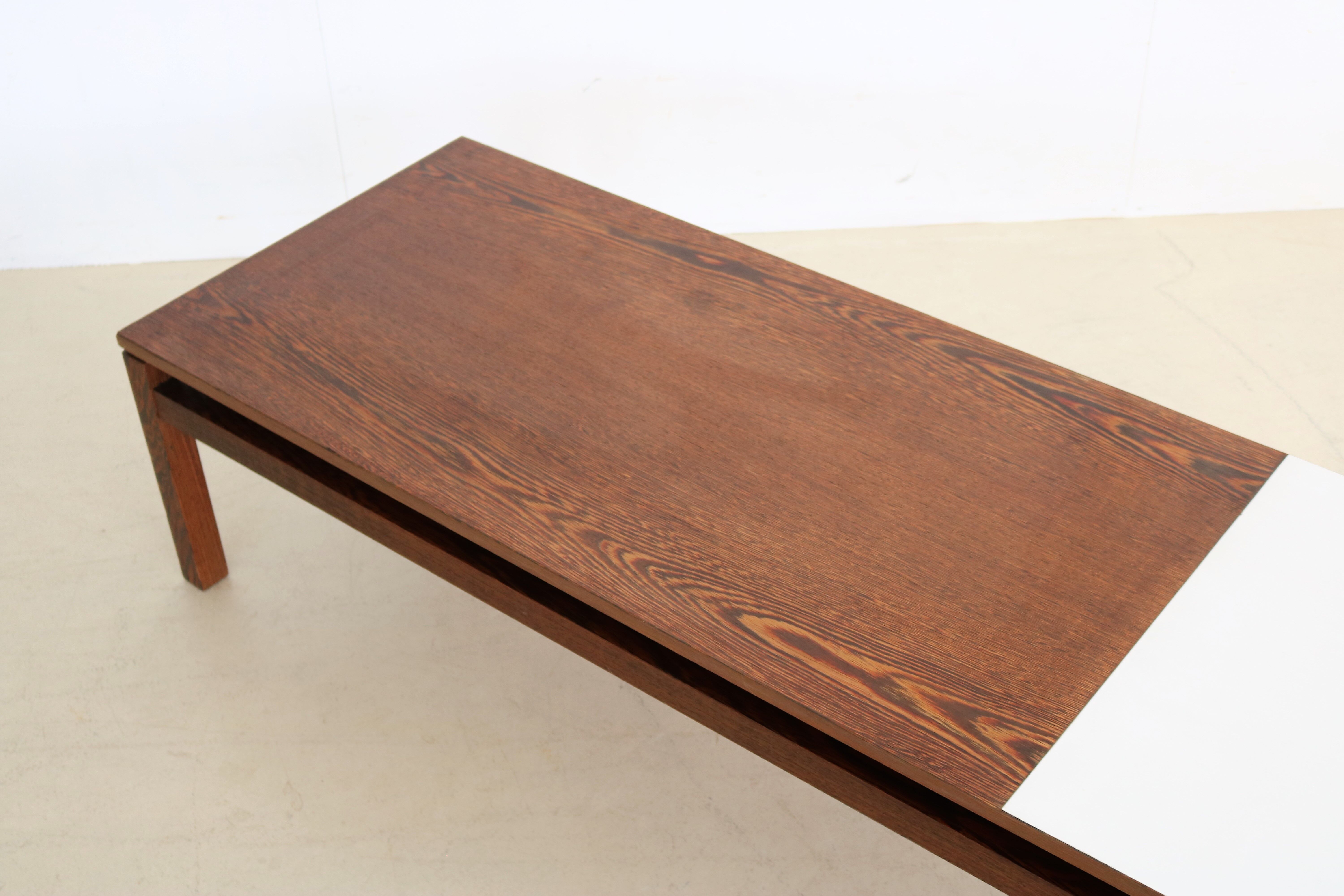 Table basse Kho Liang
