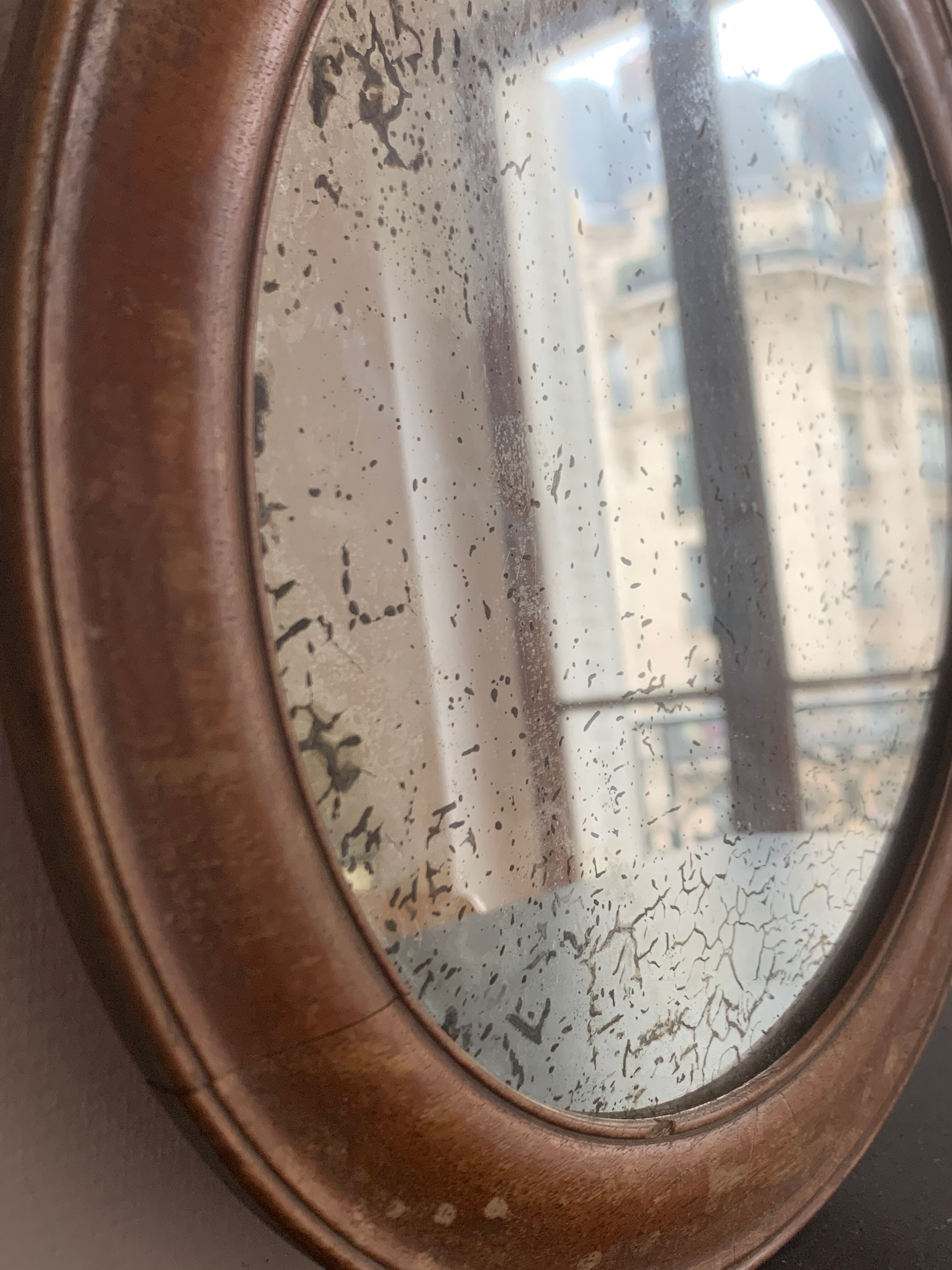 Vintage round mirror stitched ice 29 X 29cm