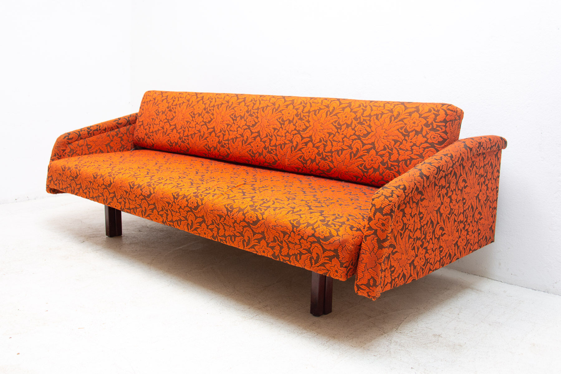 Canapé-lit pliant du milieu du siècle, années 1960, Tchécoslovaquie