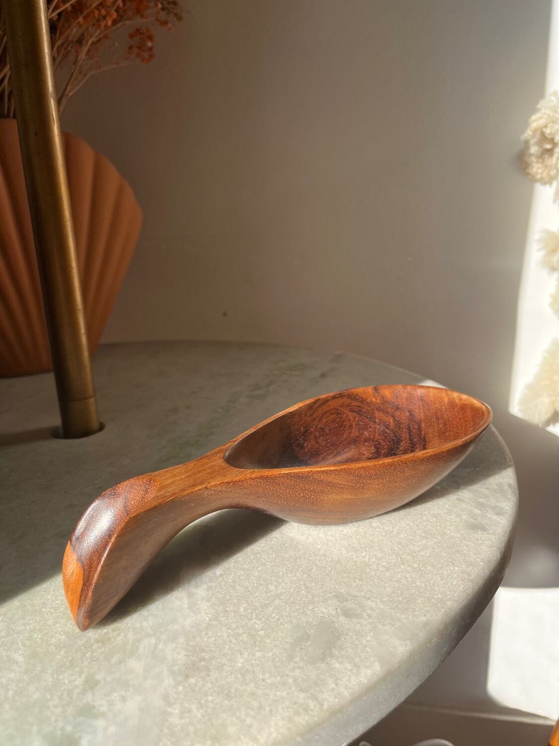 Jean Gillon, Brazil. Rosewood bowl with handle