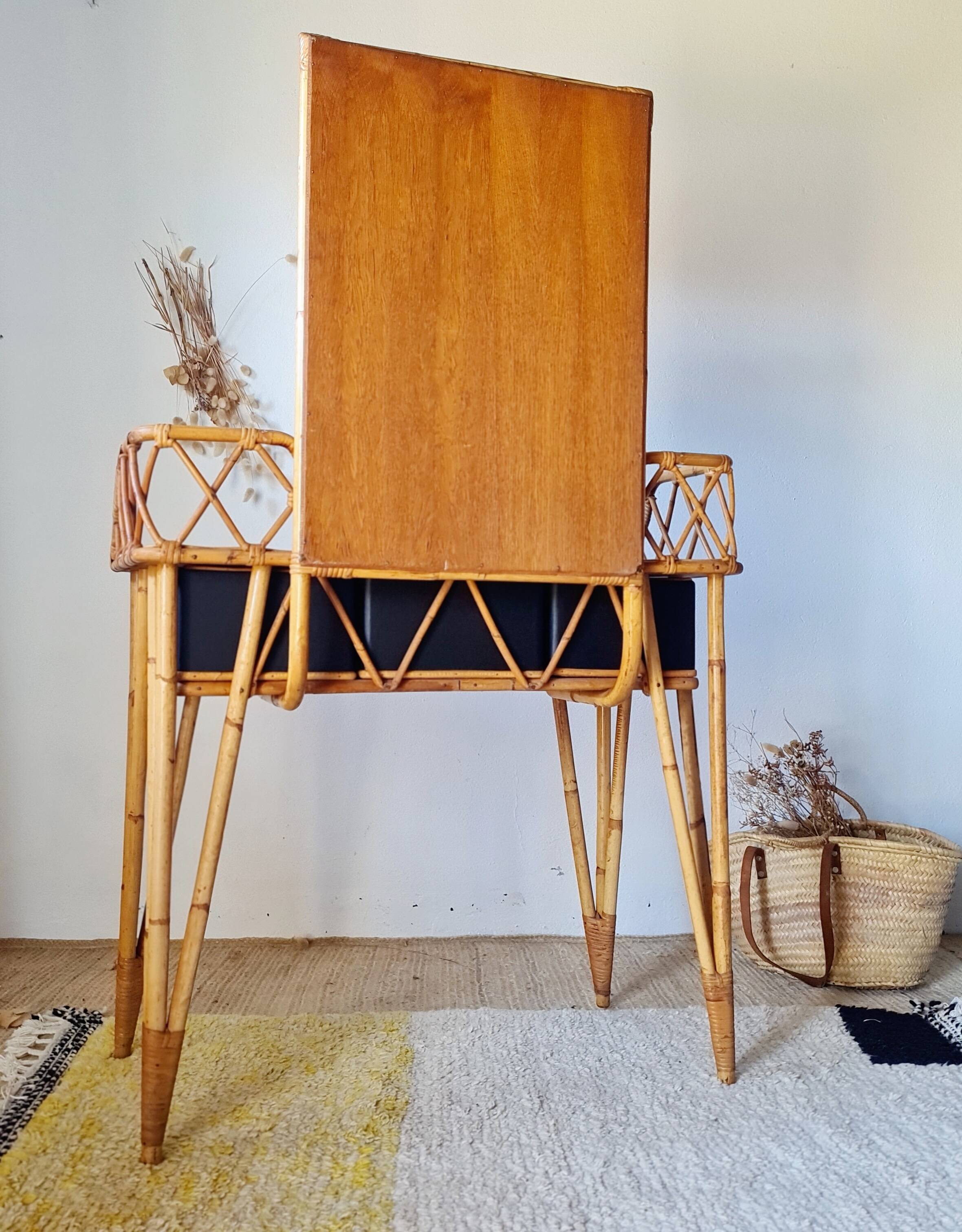Vintage Rattan and Bamboo Hairdresser with Mirror – 1960s