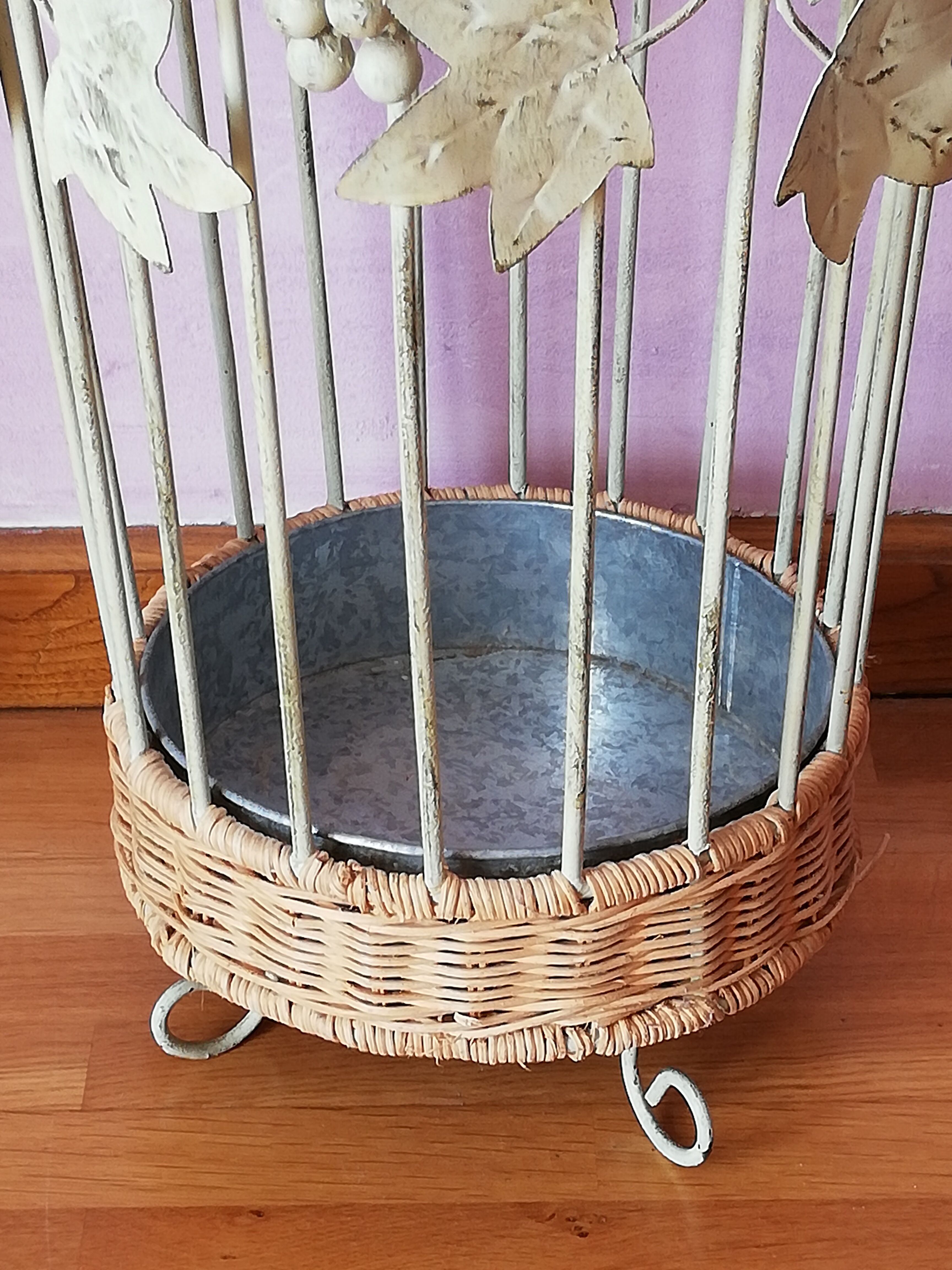 Vintage umbrella holder