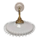 Applique murale vintage en opaline blanche