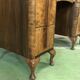 Bureau anglais Art déco en loupe de noyer