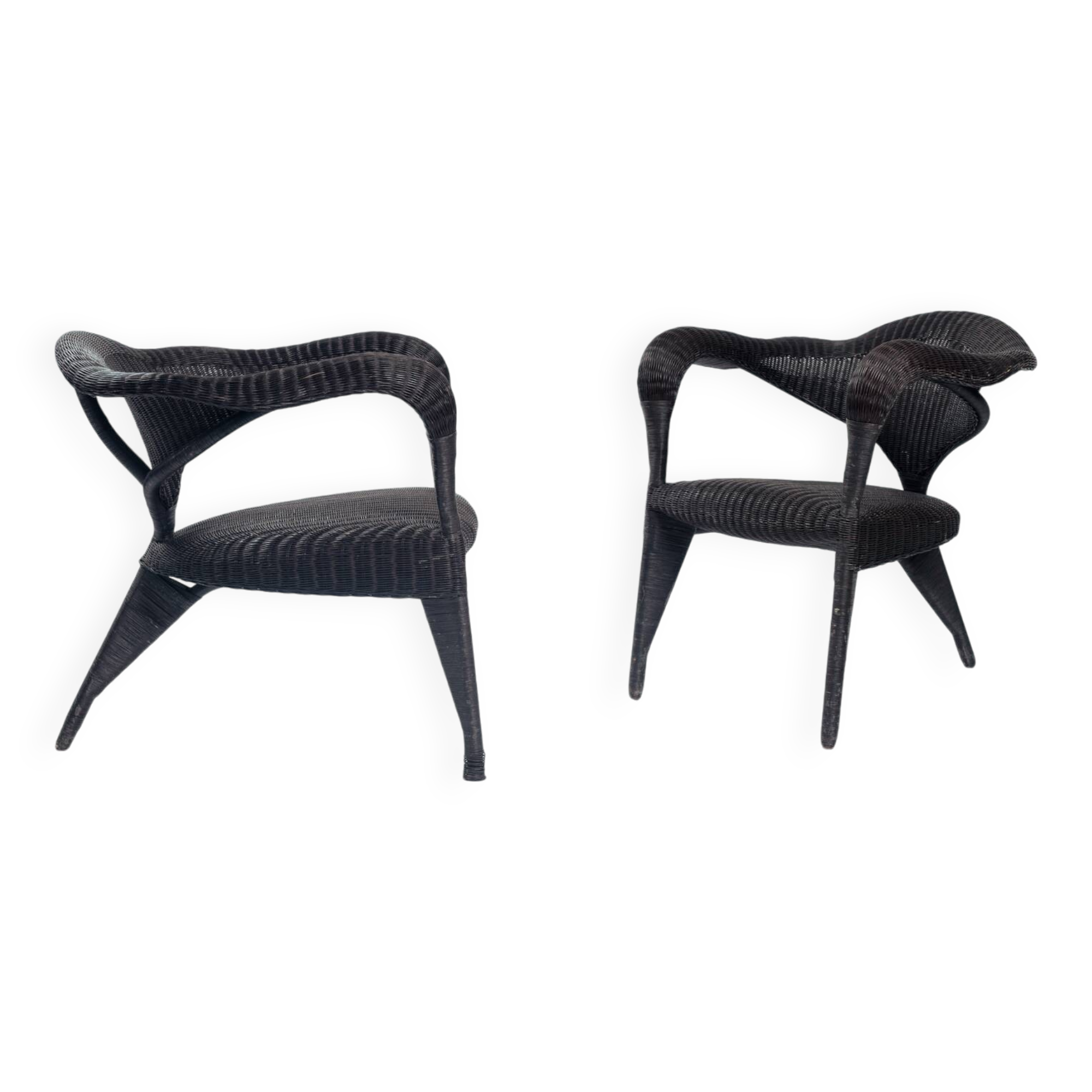 Sculptural rattan tripod armchairs in the manner of Boris Sipek