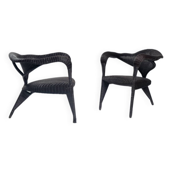 Fauteuils tripodes sculpturaux en rotin à la manière de Boris Sipek