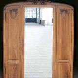 Majestic solid walnut wardrobe. Stamped work, late 19th century.