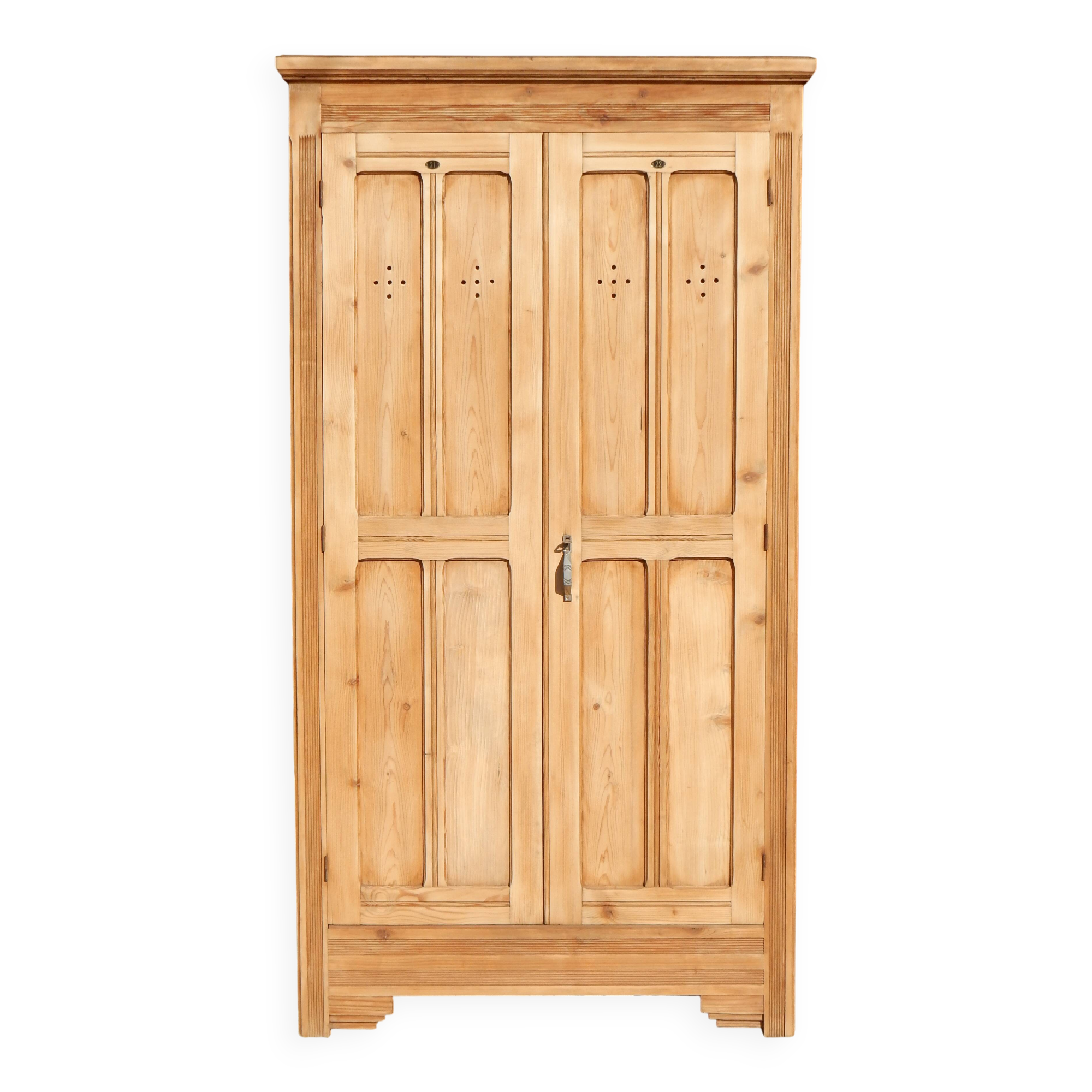 Old industrial wooden locker room - Parisian fir wardrobe