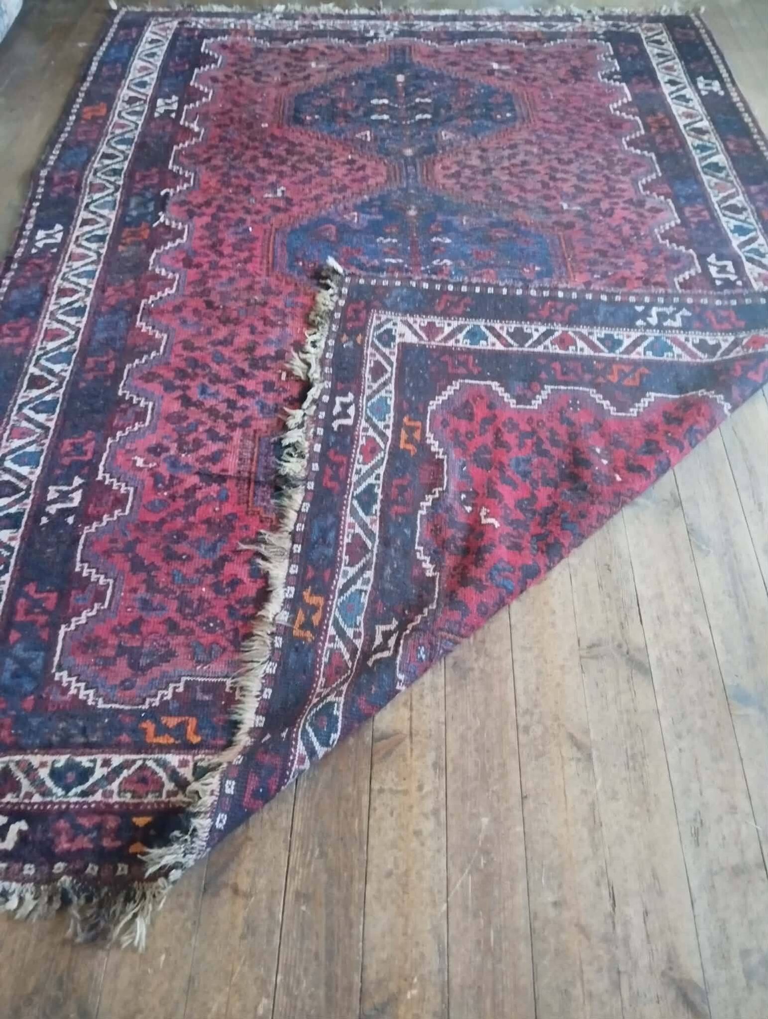 Handmade Qashqai Persian rug 288x207cm