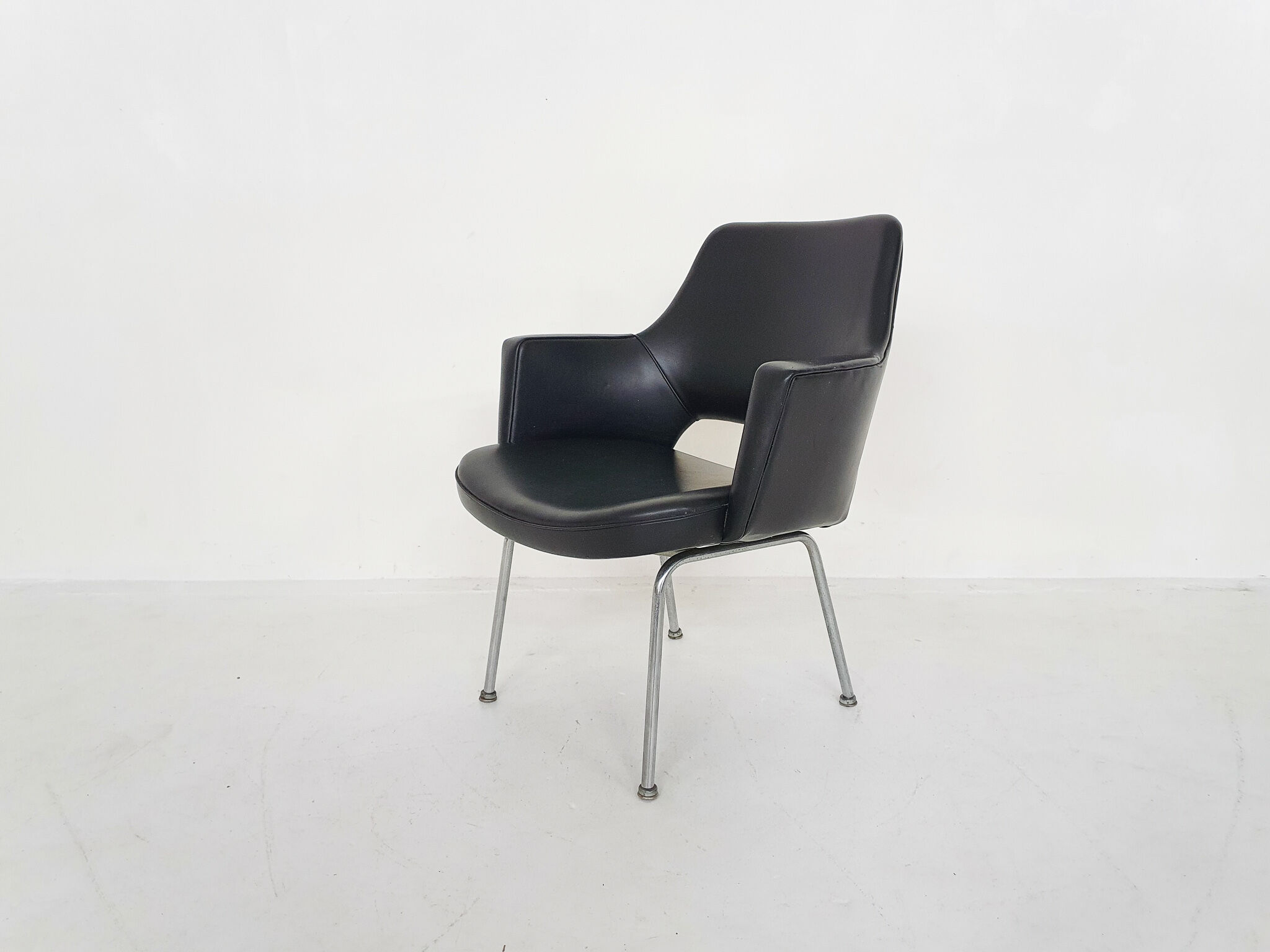 Theo Tempelman for AP Originals club chair, The Netherlands 1960's