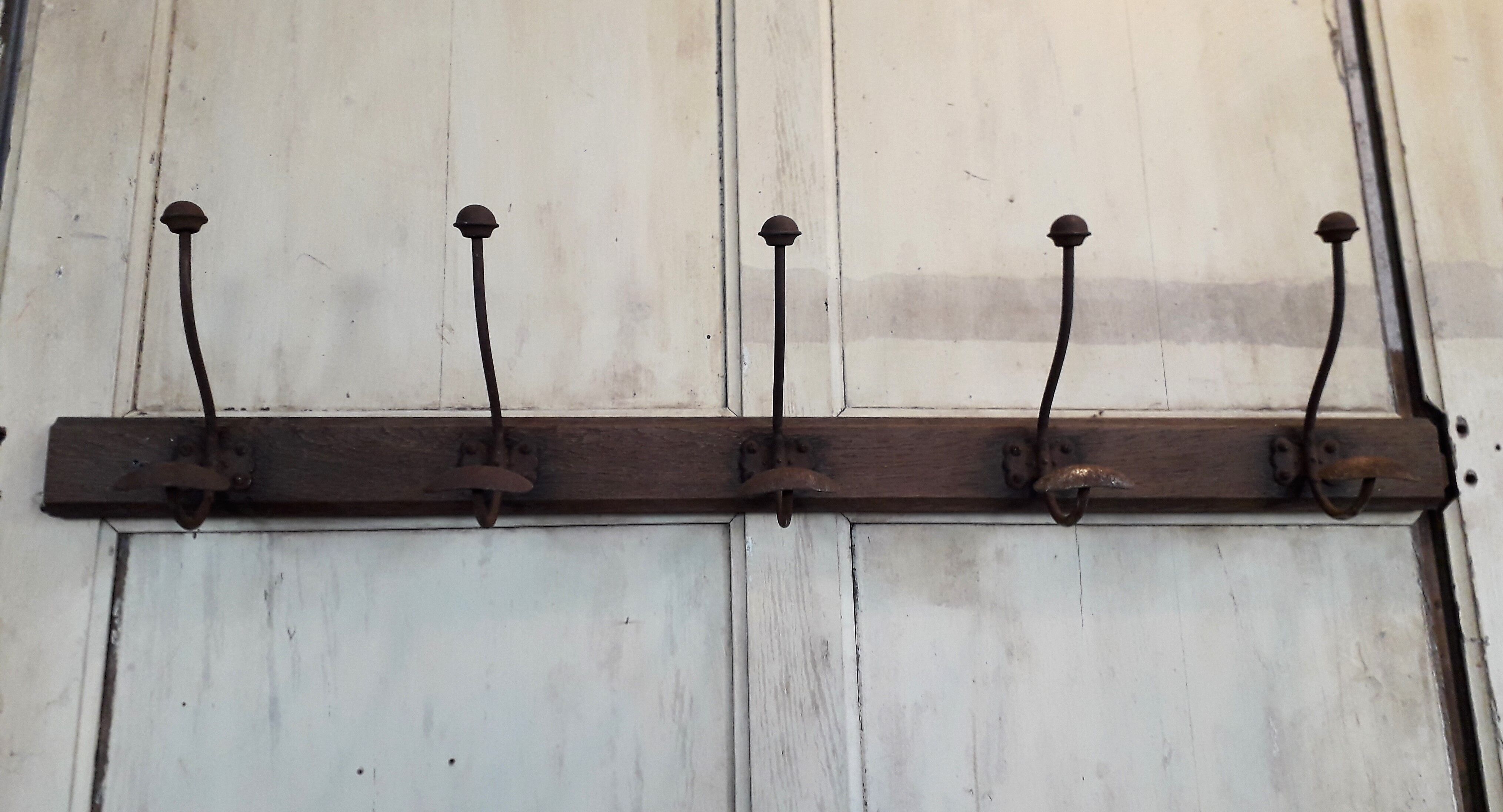 Peg, in wood and metal around 1900