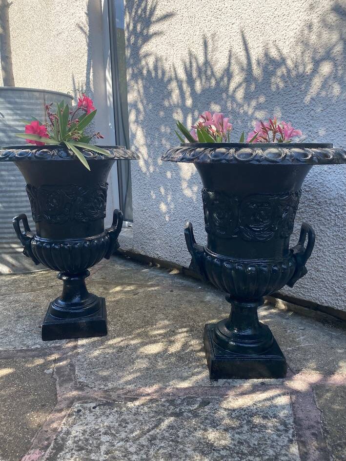 Médicis vases 20th century