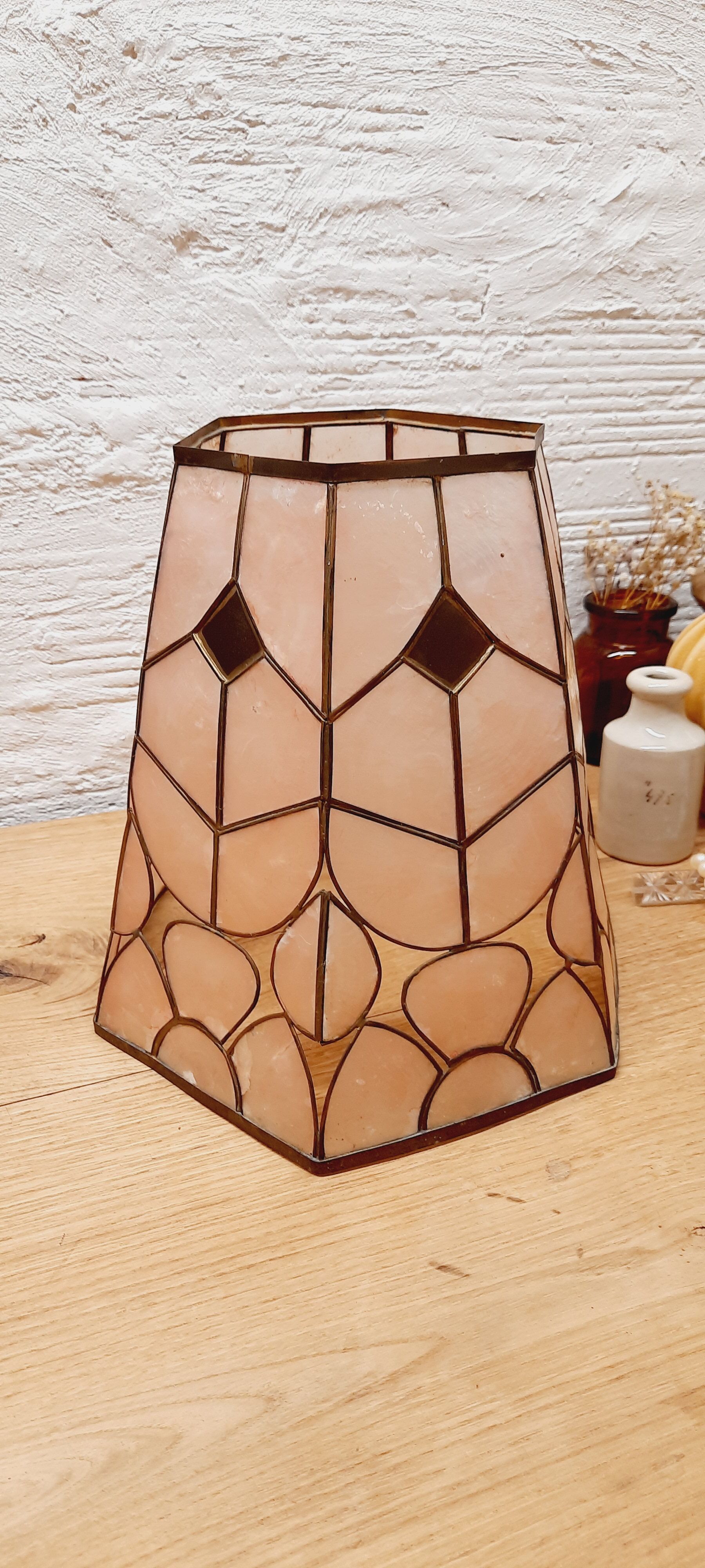 Abat day pink mother-of-pearl