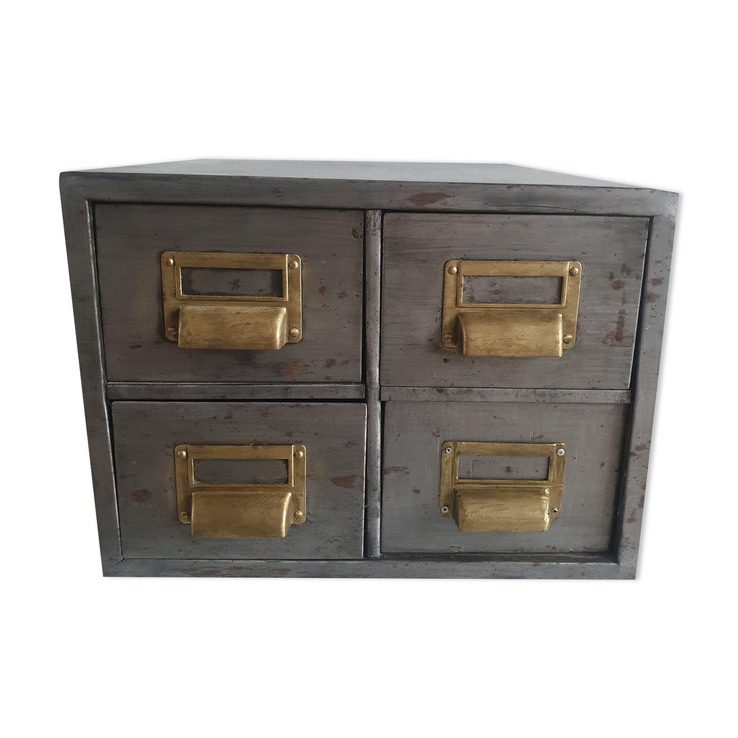 Metal storage cabinet