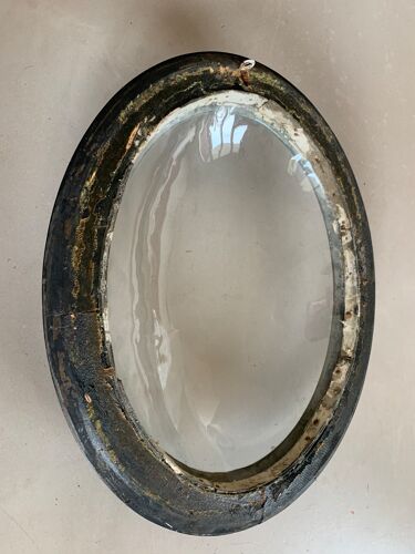 Cadre oval verre bombé ancien
