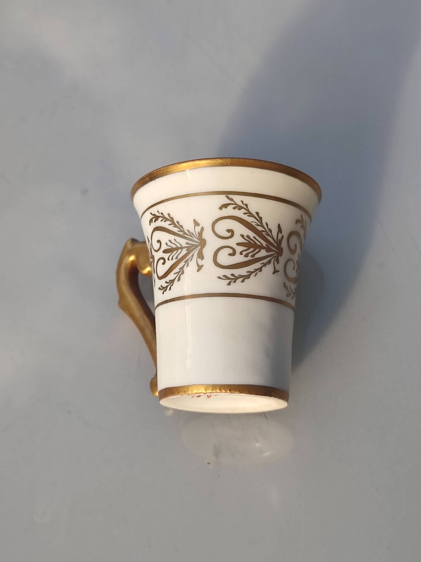 Coffee cup Porcelain of Paris Camille Le Tallec - Hand-painted 1961